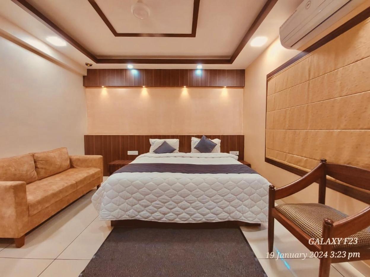 Elūr Hotel Royal Wings מראה חיצוני תמונה
